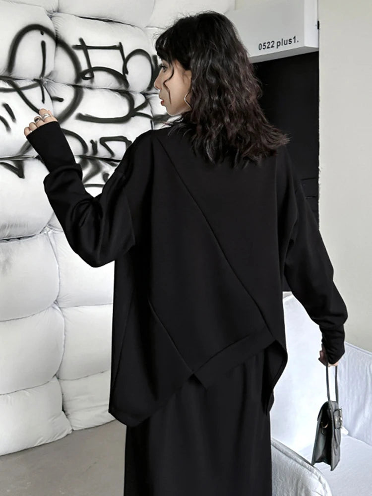 Sweatshirt - Topstitched Irregular Hem - Jersey - Black | KIMLUD