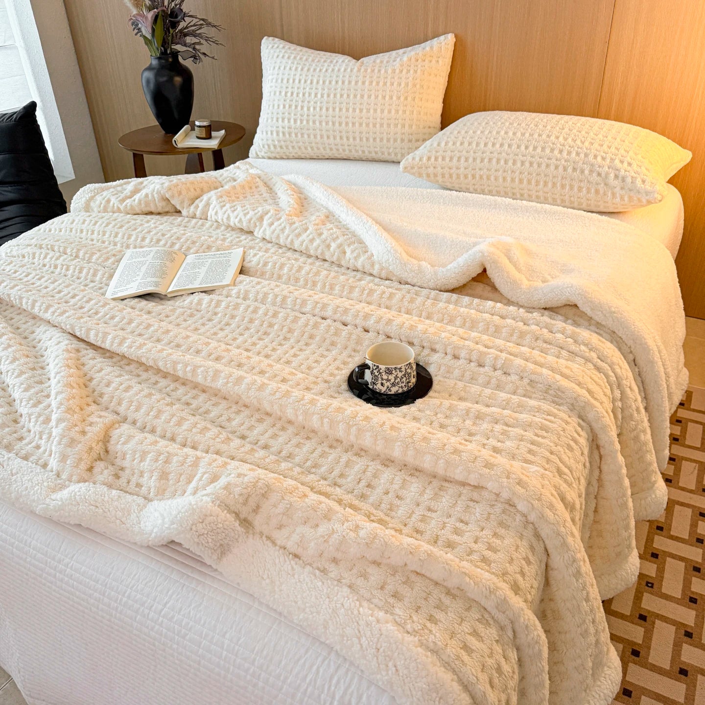 Autumn Winter Thick Warm Fleece Blanket Double Layer Artificial Lambswool Throws Blankets for Sofa or Bed Queen Double Comforter