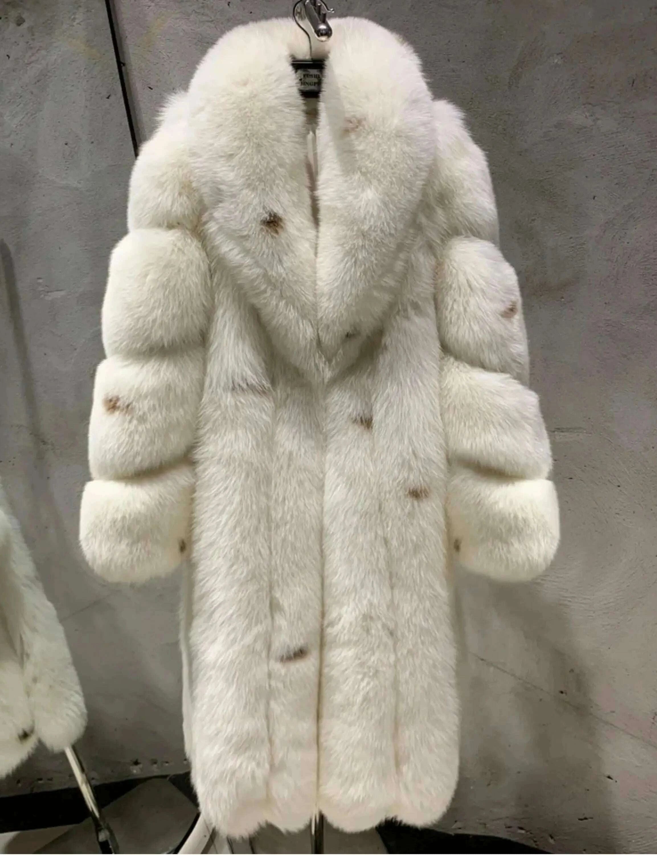 wholesale-custom-polka-dot-designer-style-warm-fur-outwear-turn-down-collar-full-sleeve-real-white-long-fox-fur-coat-ladykimludkimlud-35576288