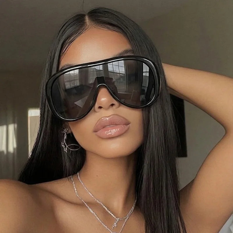 Plastic Oversized Gradient Sunglasses — Burgundy | KIMLUD