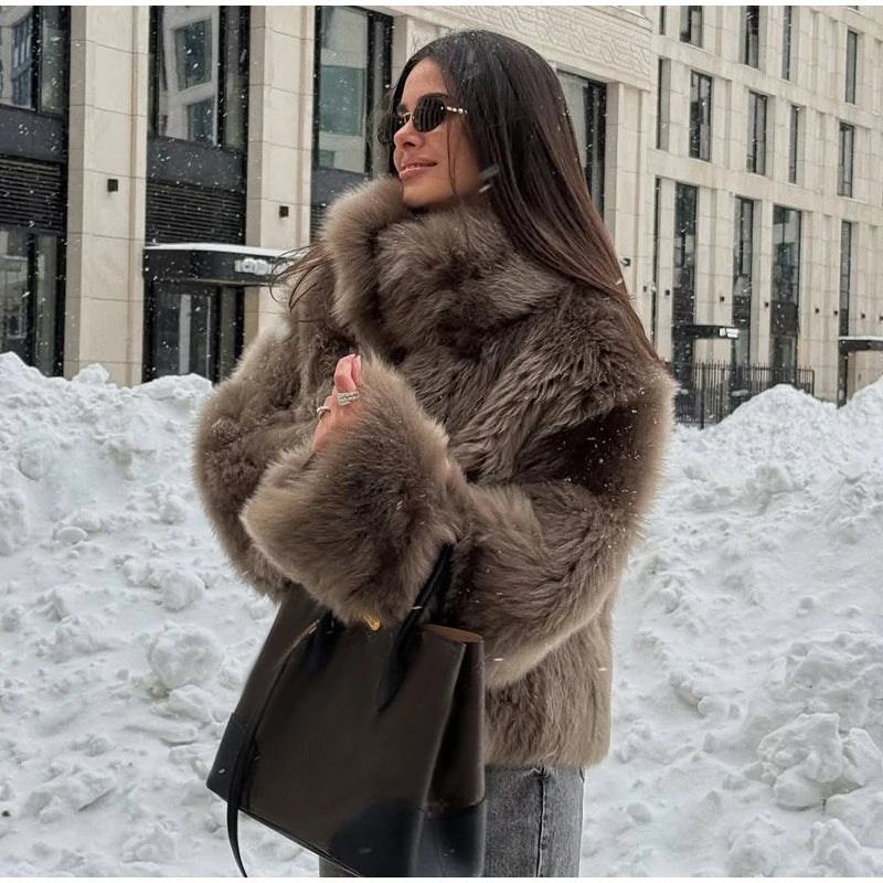 Winter Warm Thick Women Faux Fur Coats Luxury Oversized Long Coats Fleece Overcoat 2025 New Female Elegant Street Outerwear