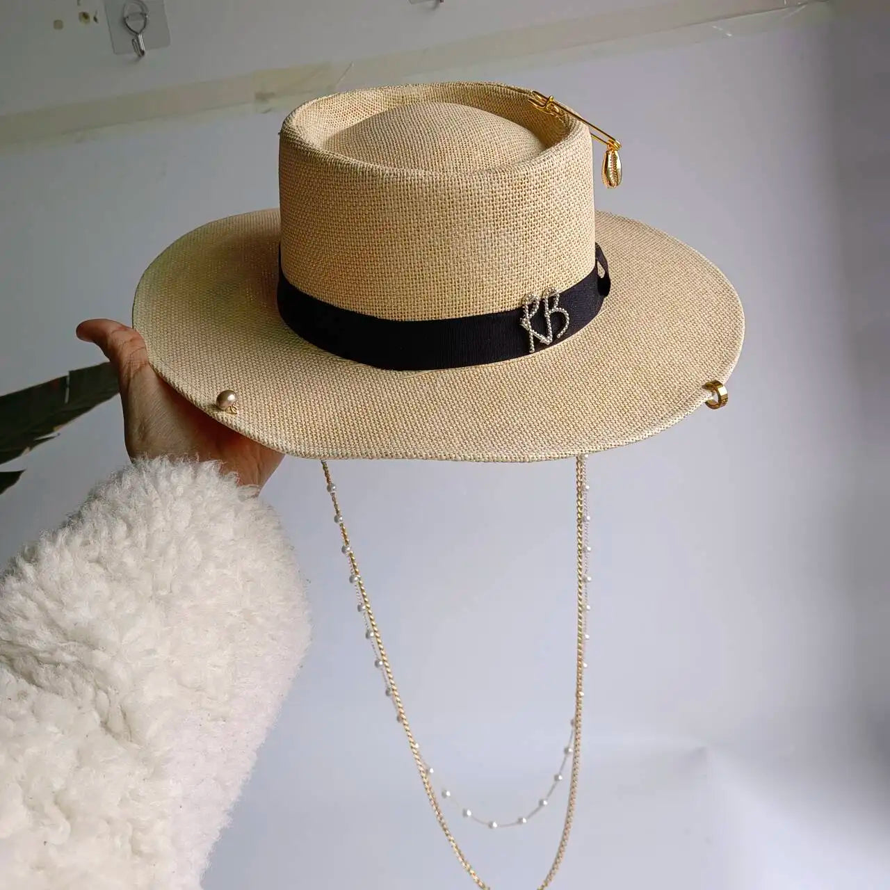 Chain Strap Straw Hat summer beach straw hat pearl Pork pie sun hat new elastic ribbon hat 여름모자