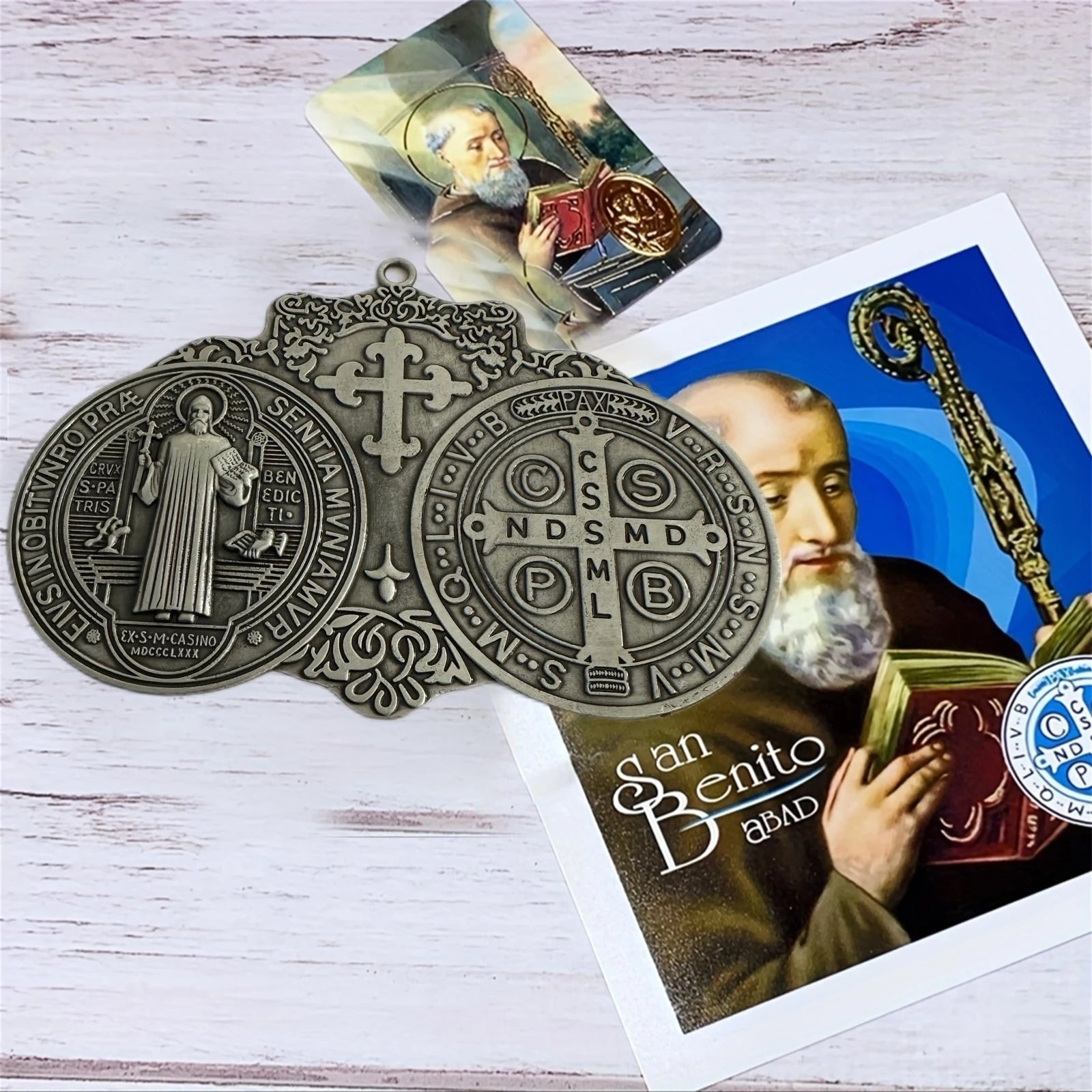 EXTRA LARGE 5.7X4 INCH ST BENEDICT CROSS MEDAL VINTAGE BRASS TONE FINISH FOR WALL OR DESK DISPLAY/MEDALLA DE SAN BENITO