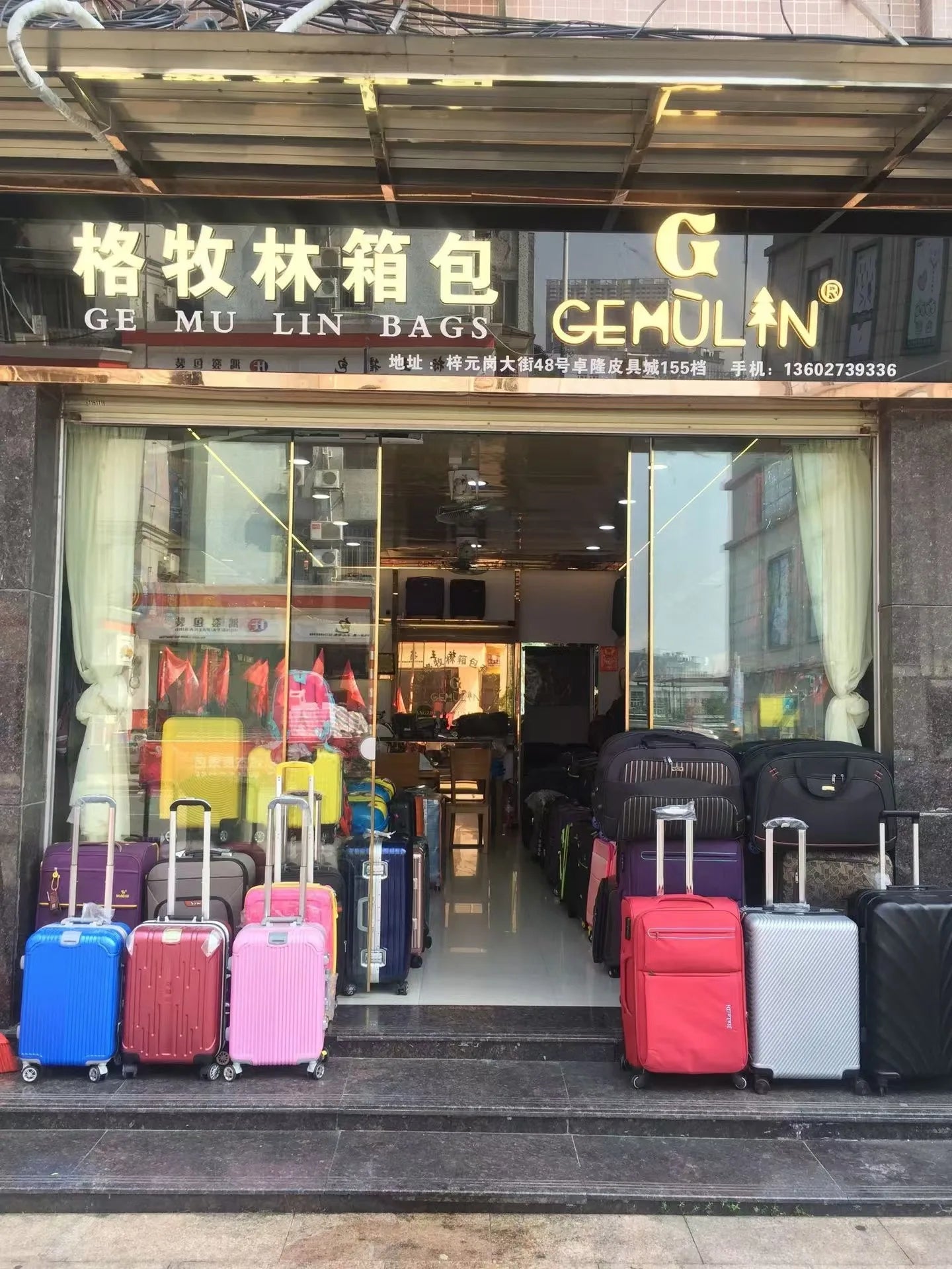 Polycarbonate Luggage Electric Scooter With Aluminum Frame And Quiet Glide — Silver | KIMLUD