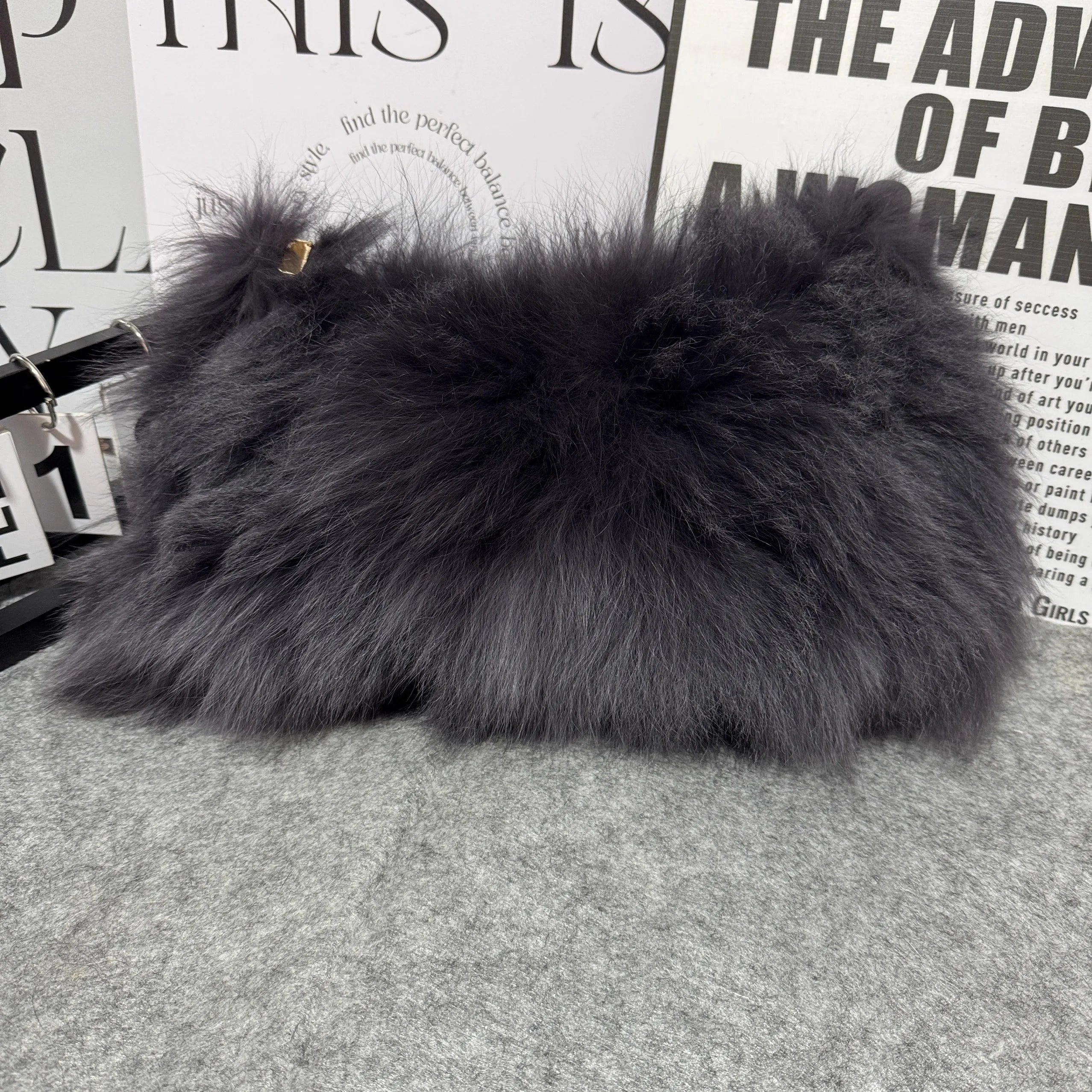 Winter Fox Fur Bag Women's Bag Fashion Handbag Ladies Bags Purses Women Shoulder Bag Real Silver Fox Fur Messenger Bags