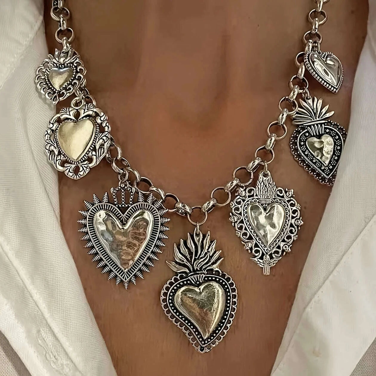 vintage-inspired-silvery-color-chain-necklace-with-multiple-holy-heart-pendants-womens-fashion-accessory-for-parties-jewelry-kimlud-kimlud-33913839