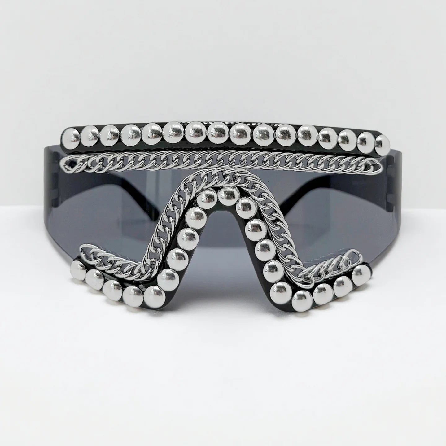 Plastic Frame Studded Chain Sunglasses — Black | KIMLUD