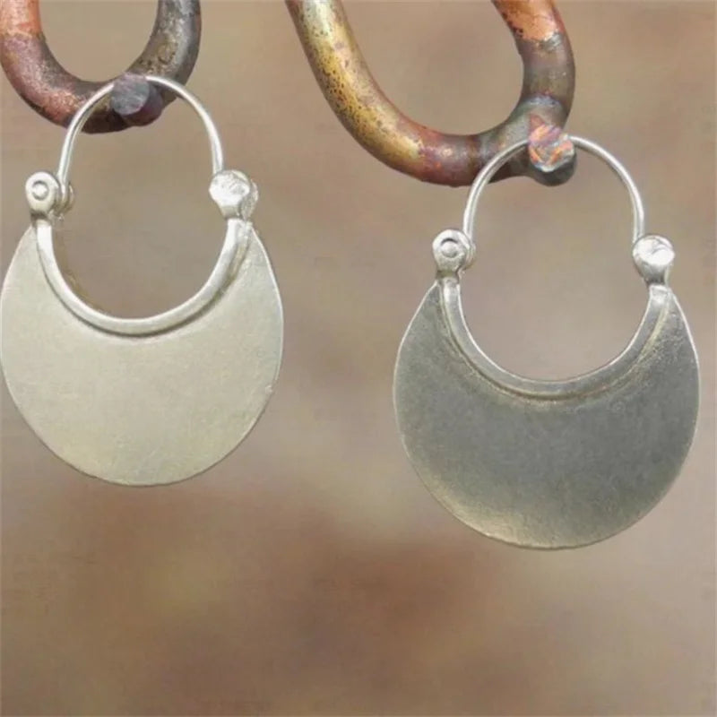 Hoop Earrings – Half Round – Metal – Silver | KIMLUD