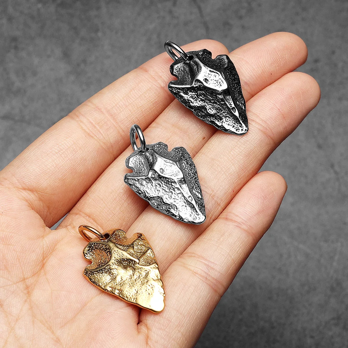 Meteorite Spearhead Men Necklaces With Pendant Stainless Steel Jewelry For Male Women Punk Hip Hop Accessories Gifts Wholesale