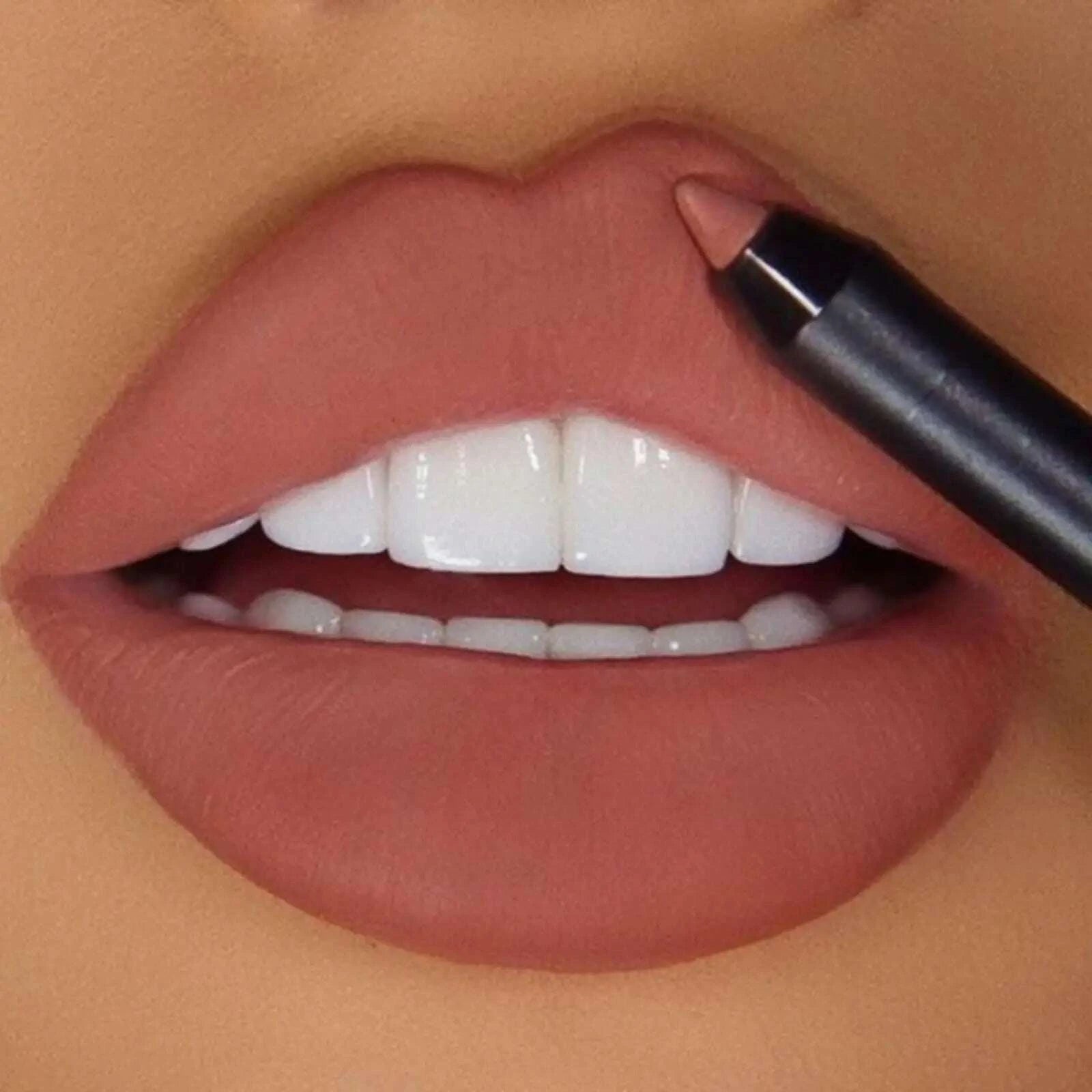 long-lasting-matte-lip-pencil---waterproof-smudge-resistant-all-skin-types-diverse-shadeskimlud-womens-fashion-34604187