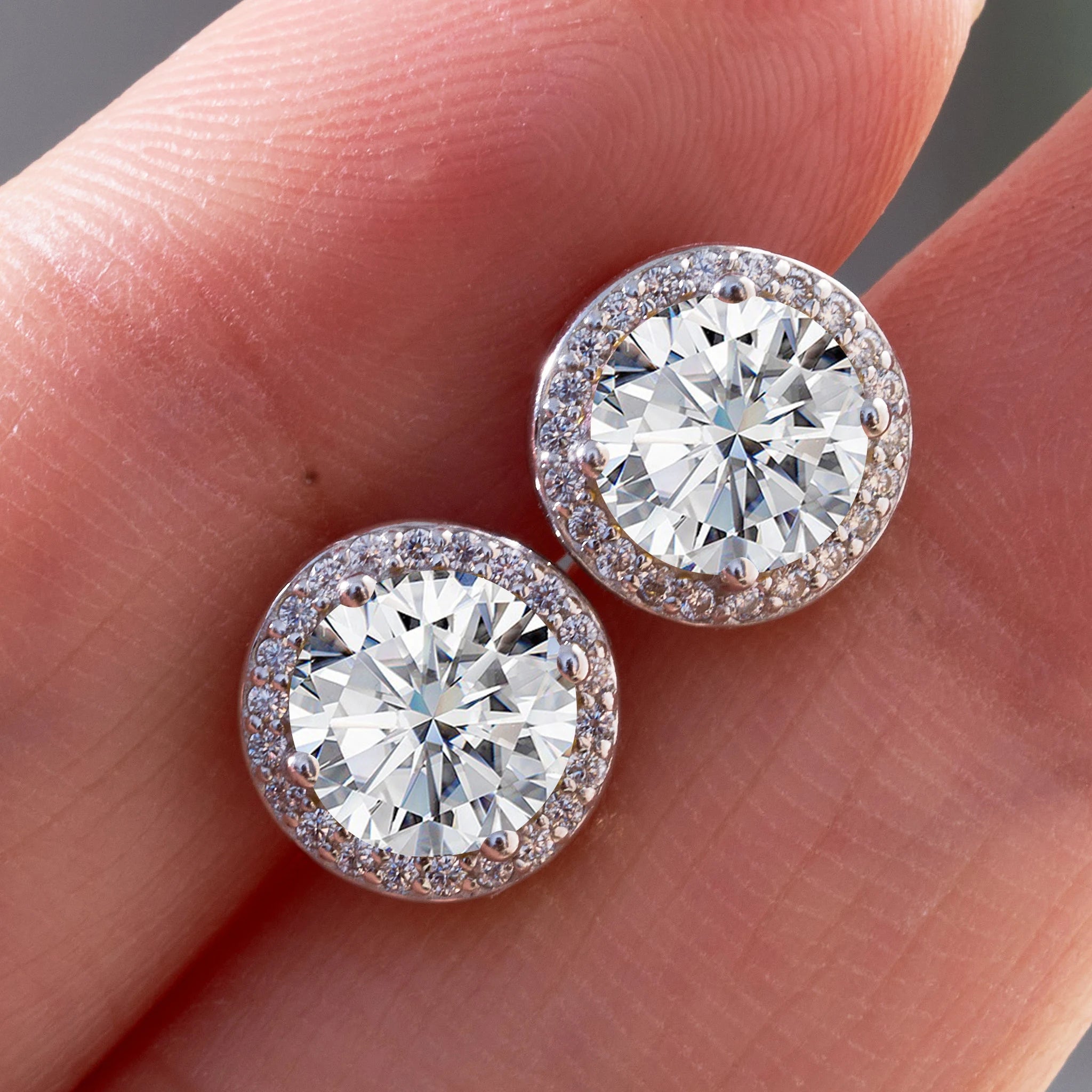 Sterling Silver Moissanite Round Stud Earrings 1.0ct Total — Colorless | KIMLUD