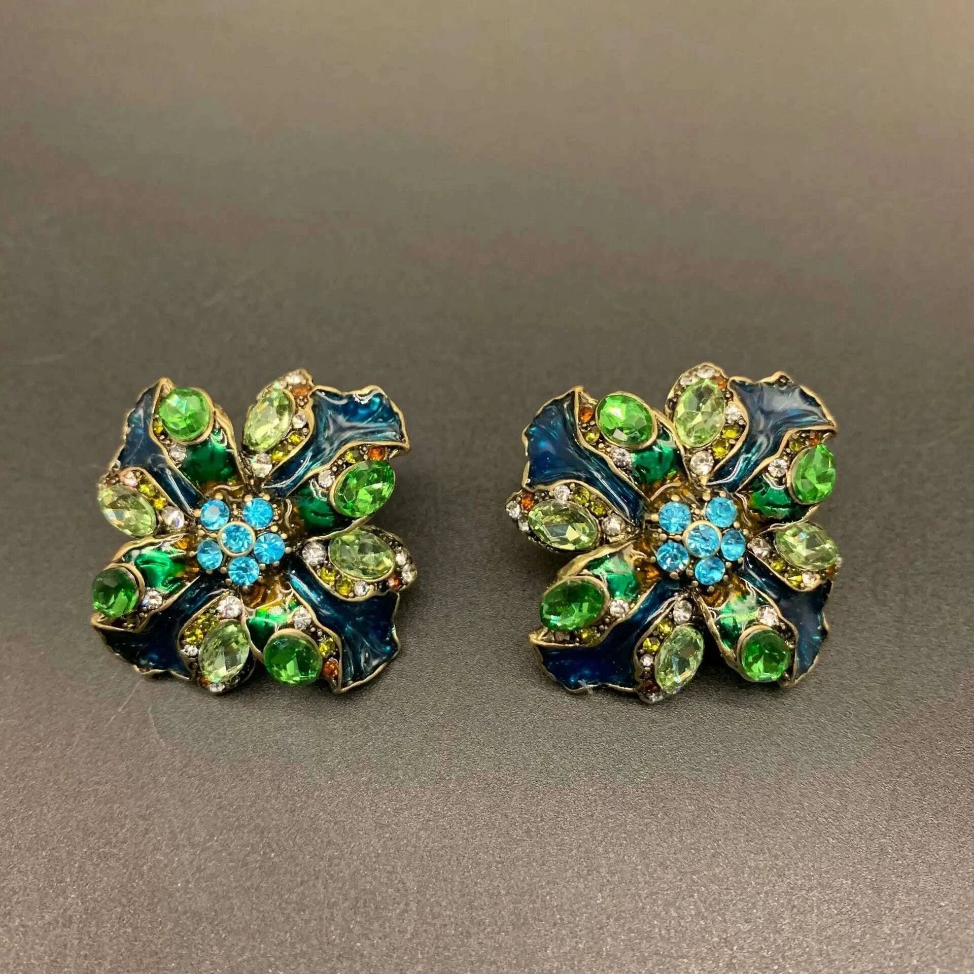 retro-fashion-light-luxury-multi-layer-set-necklace-earrings-high-art-jewelry-earrings-brooch-necklacekimlud-womens-fashion-34622650