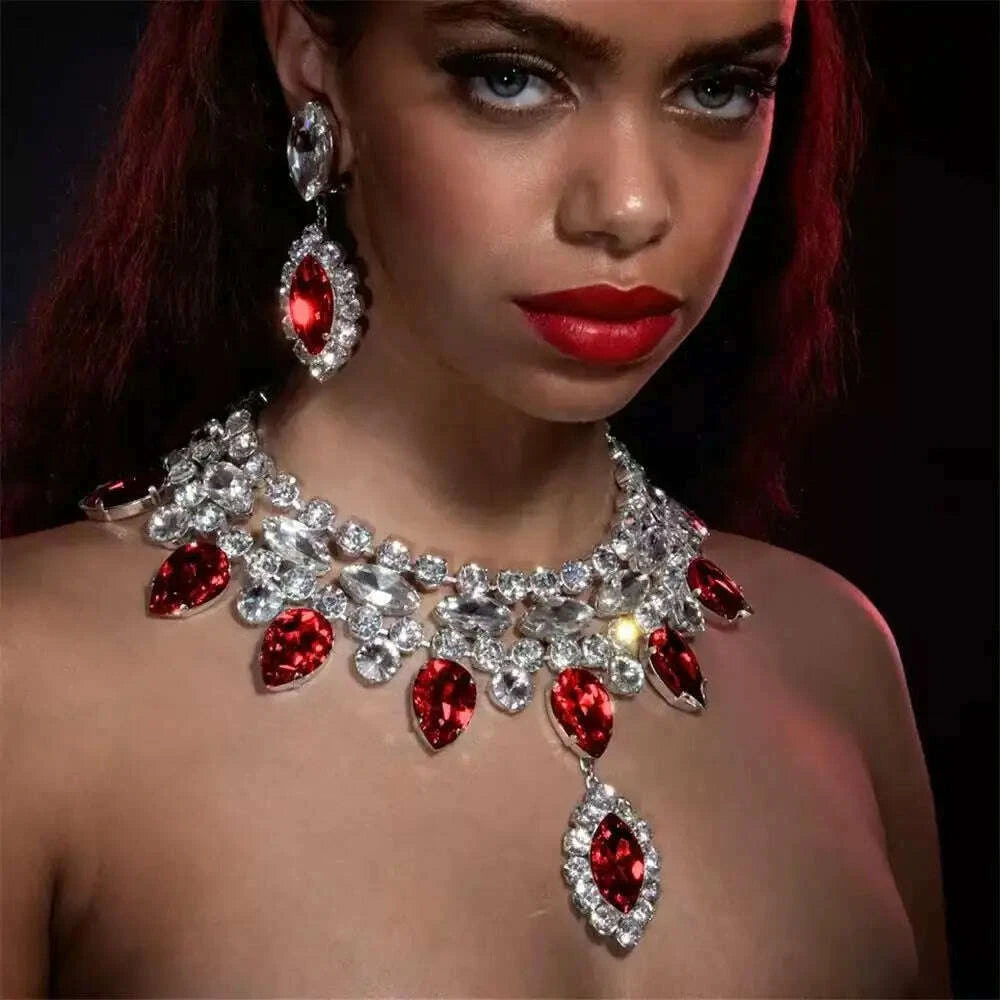 hot-selling-multi-color-large-crystal-pendant-necklace-european-and-american-fashion-super-sparkling-rhinestone-necklacekimlud-womens-fashion-34627509