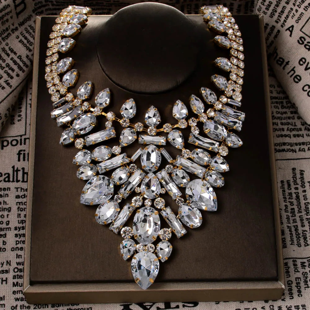 European and American luxury geometric necklace, exaggerated rhinestone collarbone chain, retro banquet accessory for women, Nec
