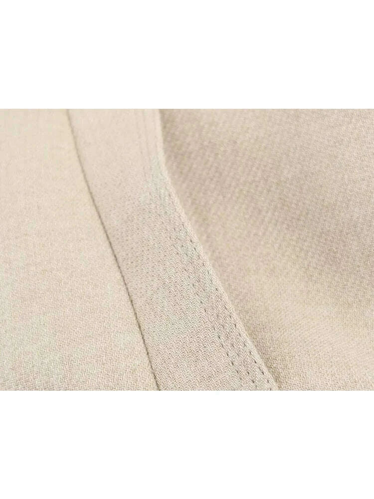 TFMLN Vintage Button Jacket For Women Stand Collar Autumn New Slim Casual Shoulder Pad Outerwear Ladies Short Coat 2025