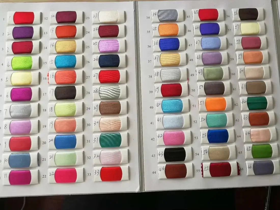 V Neck Mermaid Long Sleeves Lace Appliques Side Split Black Satin Party Wedding Guest Mother Dress Vintage Of The Bride Dresses