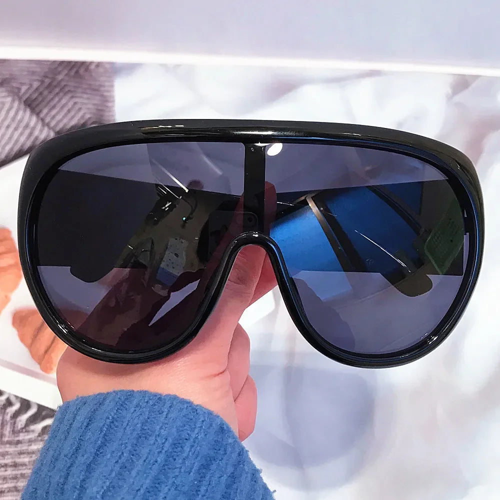 Oversize Shield Sunglasses Gradient Lenses — Black | KIMLUD