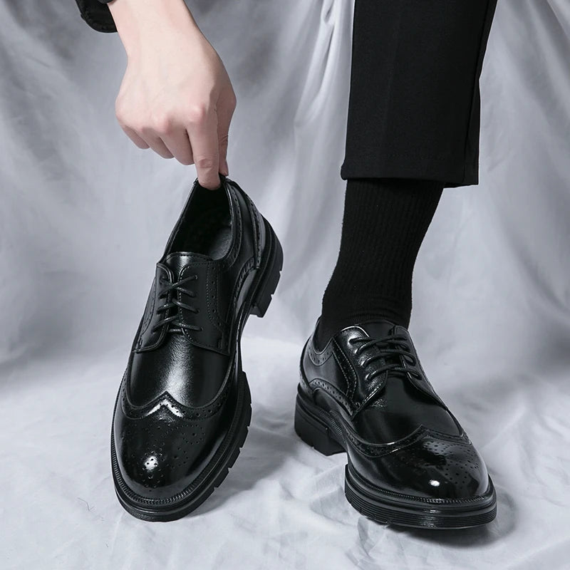 Handmade Men's Wingtip Oxford Shoes Black Leather Brogue Men's Formal Leather Shoes Classic Business Formal Men's Shoes Oxfords