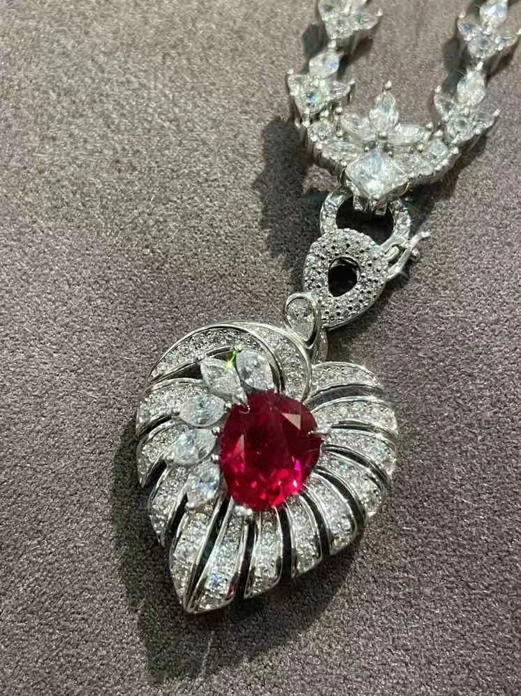 Heart Necklace – Zircon Inset – Sterling Silver | KIMLUD