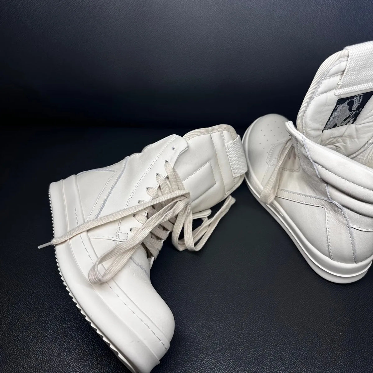 High Top Sneaker – ZIP Closure – Leather – Beige | KIMLUD