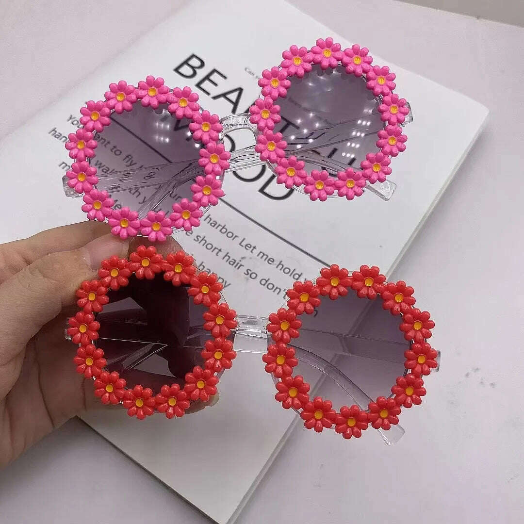 Adult Women Daisy Sunglasses Fashion Ladies Cute Sun Glasses White Round Flowers Bride Gift Bridesmaid Bachelorette Party Favors - KIMLUD