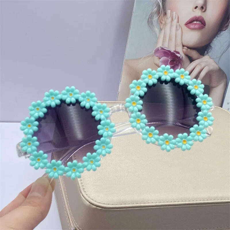 Adult Women Daisy Sunglasses Fashion Ladies Cute Sun Glasses White Round Flowers Bride Gift Bridesmaid Bachelorette Party Favors - KIMLUD