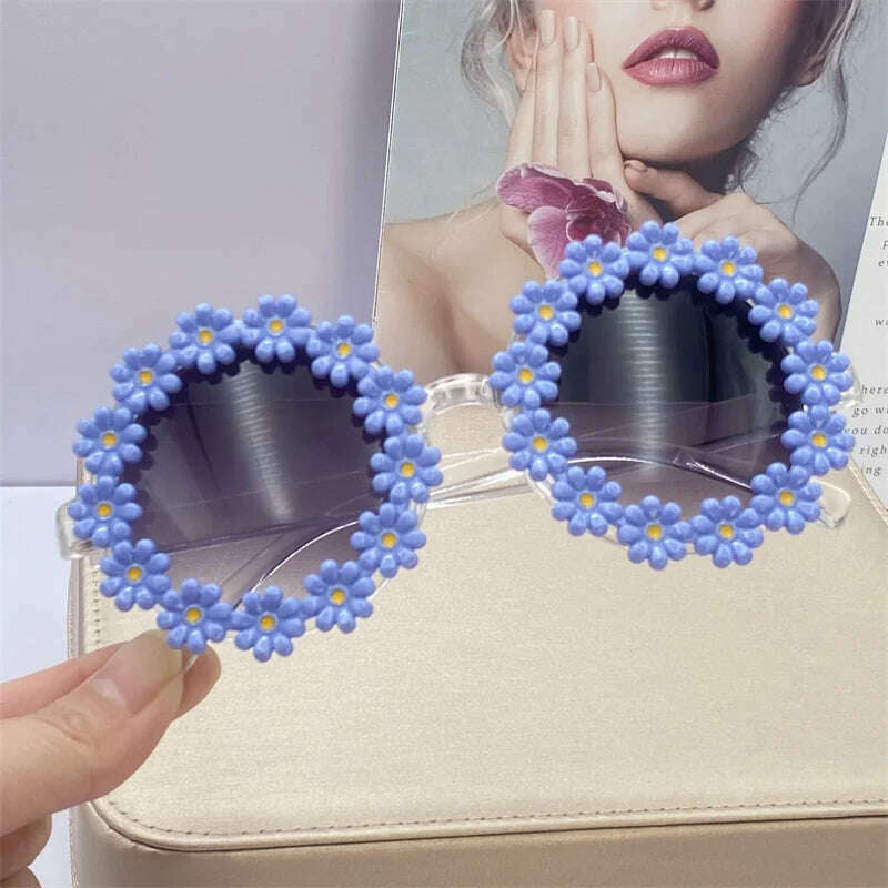 Adult Women Daisy Sunglasses Fashion Ladies Cute Sun Glasses White Round Flowers Bride Gift Bridesmaid Bachelorette Party Favors - KIMLUD