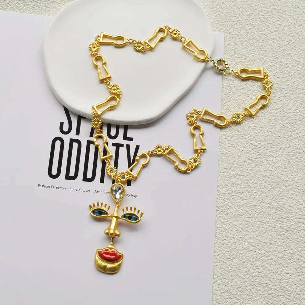 KIMLUD, Baroque Style Metal Eyes With Red Lips Pendant Necklace Jewelry For Women Vintage Ethnic Unique Statement Necklace, KIMLUD Womens Clothes