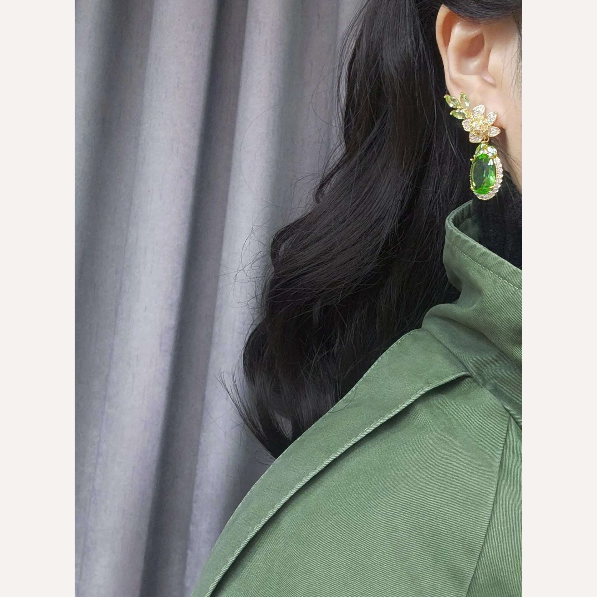 Bilincolor Blossoming Flower Lightweight Water Drop Shaped Zircon Earrings for Chrismas’ Gift - KIMLUD