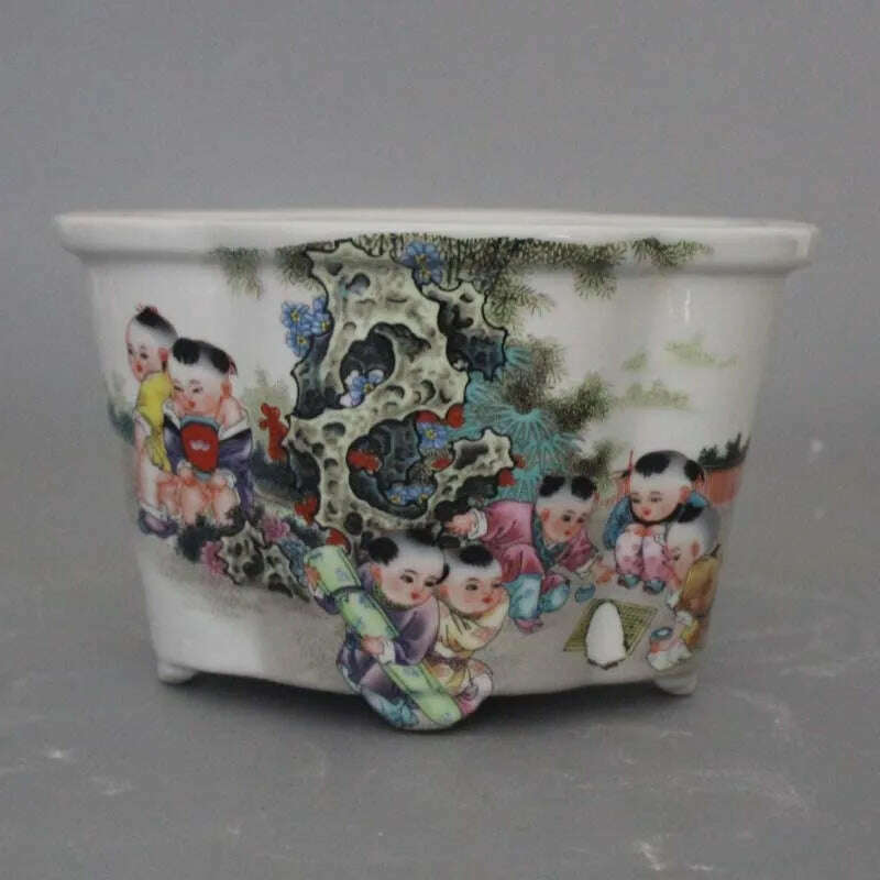 Chinese Jingdezhen Famille Rose Porcelain Figure Story Design Flowerpot 7.8 inch Pattern Sent Randomly - KIMLUD