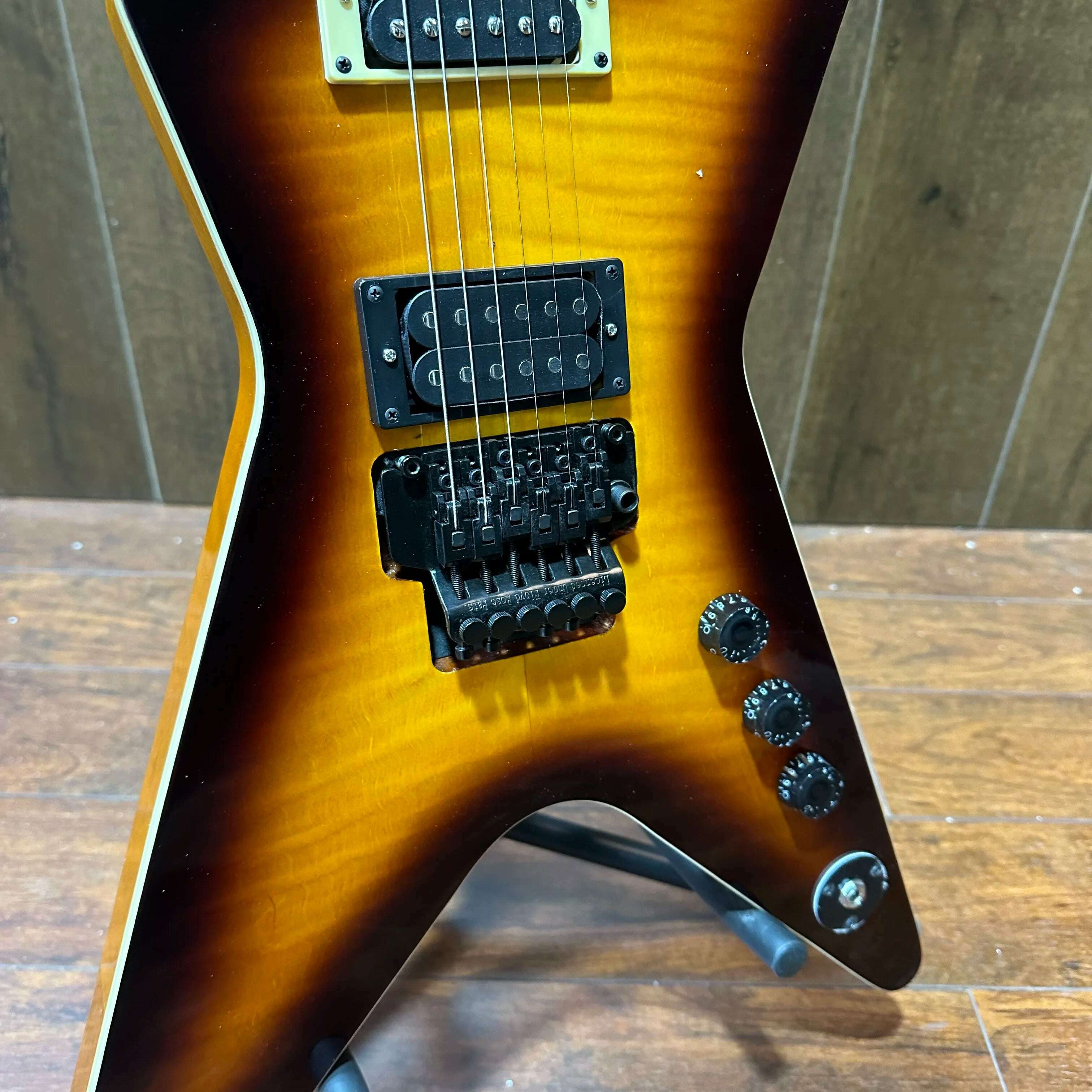 KIMLUD, Dean Dimebag "Far Beyond Drivin" ML Electric Guitar Flame maple top Hot Sale, KIMLUD Womens Clothes