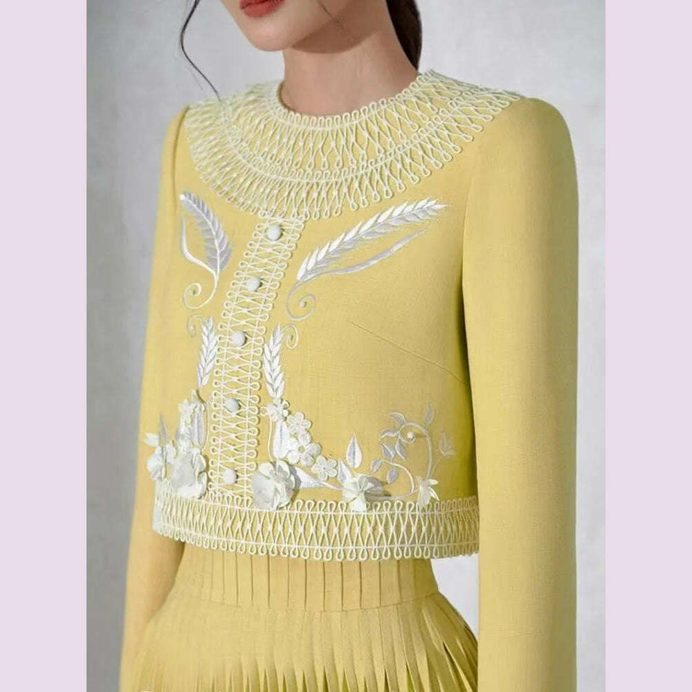 DEAT Fashion Women's 2 Pcs Set Embroidered Flowers Zip Short Tops Pleated A-line Mid-calf Skirt Suit Autumn 2024 New 13DB1022 - KIMLUD