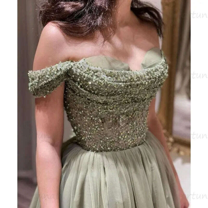 Elegant Homecoming Dresses Sweetheart Off The Shoulder Green Tulle Long Glitter Sequins Beads Graduation Formal Party Prom Gown - KIMLUD