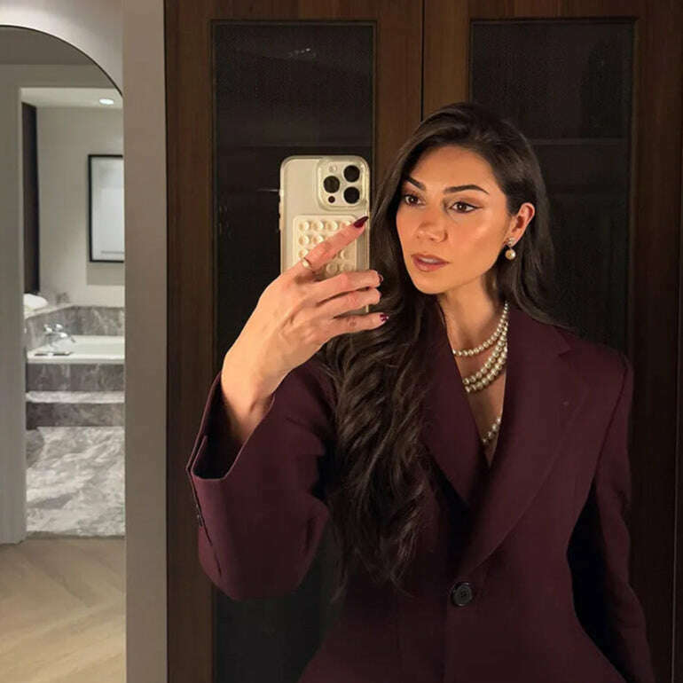 Elegant Wine Red Waist Up Wool Blend Long Jacket Women Chic Lapel Collar Single Breast Overcoat 2025 Autumn Lady High Streetwear - KIMLUD