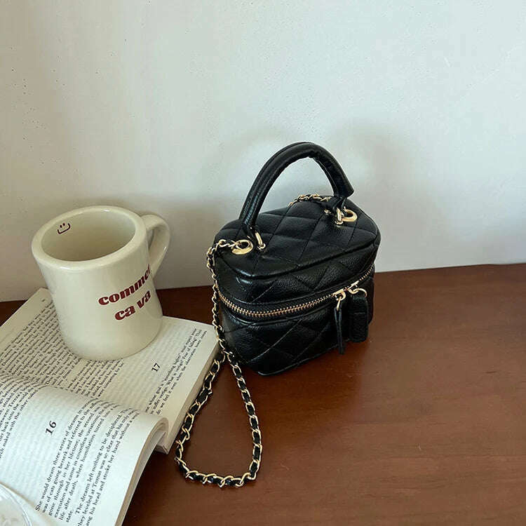 Exquisite Mini Bag For Women 2024 New Handheld Chain Versatile One Shoulder Crossbody Bags Vintage Simple Casual Commuter Pack - KIMLUD