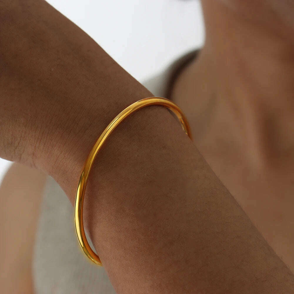 Fadeless Stainless Steel Bangle Bracelet For Women Non Fading Circular Minimalist Women's Hand Bracelets Woman Luxury Jewelry - KIMLUD