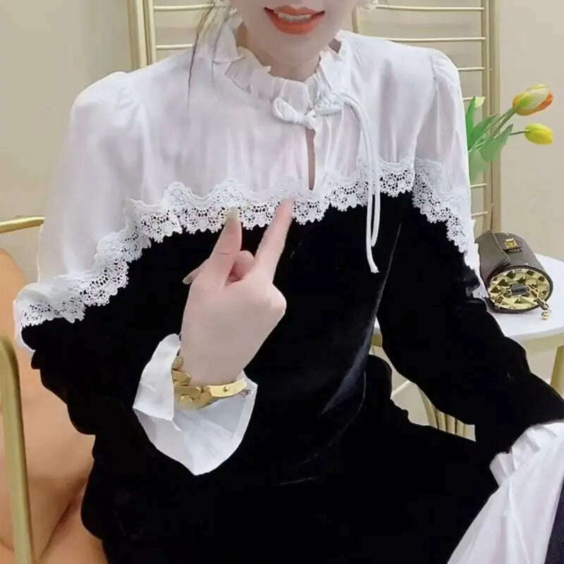 French Style Vintage Lace Patchwork Shirt Autumn Winter Stand Collar Female Clothing Stylish Chinese Disc Buckle Velvet Blouse - KIMLUD