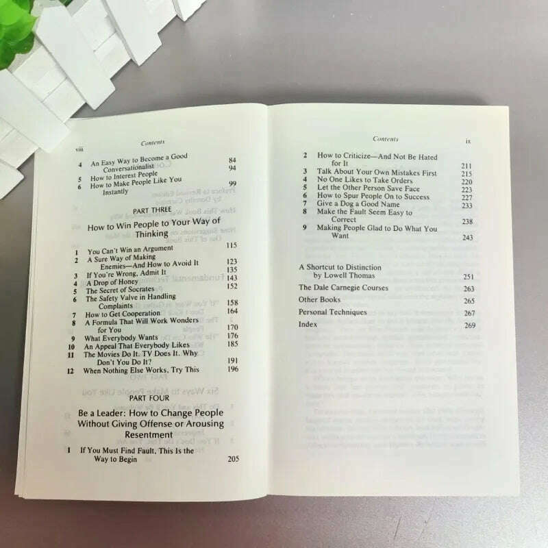 KIMLUD, How To Win Friends & Influence People By Dale Carnegie Interpersonal Communication Skills Self-improvement Reading Book, KIMLUD Womens Clothes