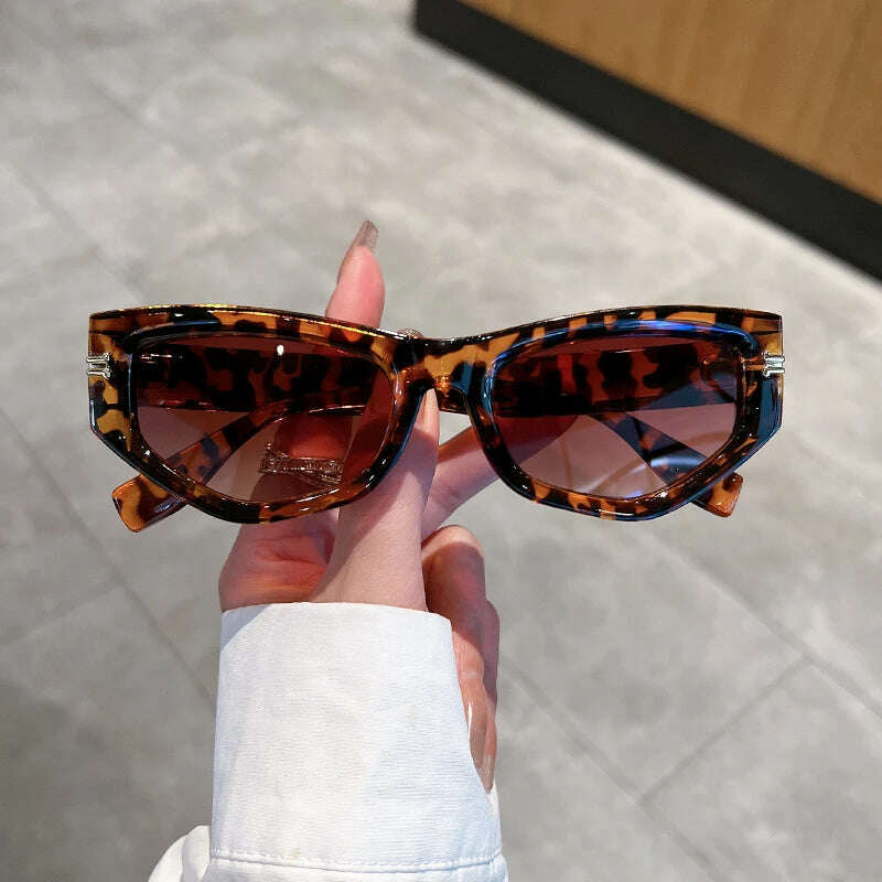 KAMMPT Vintage Cat Eye Sunglasses Men Women New in Fashion Irregular Gradient Eyewear Shades Luxury Brand Designer Sun Glasses - KIMLUD