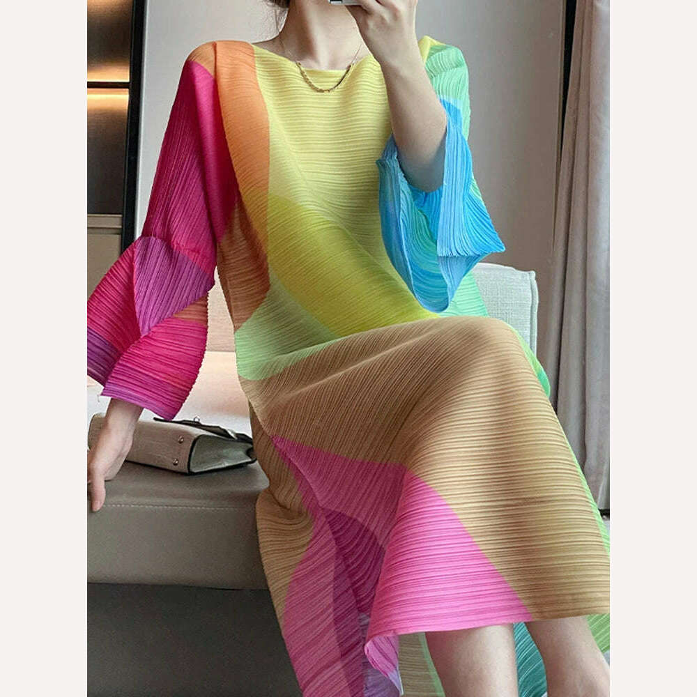 KIMLUD, LANMREM Women Colorful Print Pleated Dress Casual Round Neck Flare Sleeves Loose A-line Dresses Fashion 2023 Autumn New 2AA3008, KIMLUD Womens Clothes