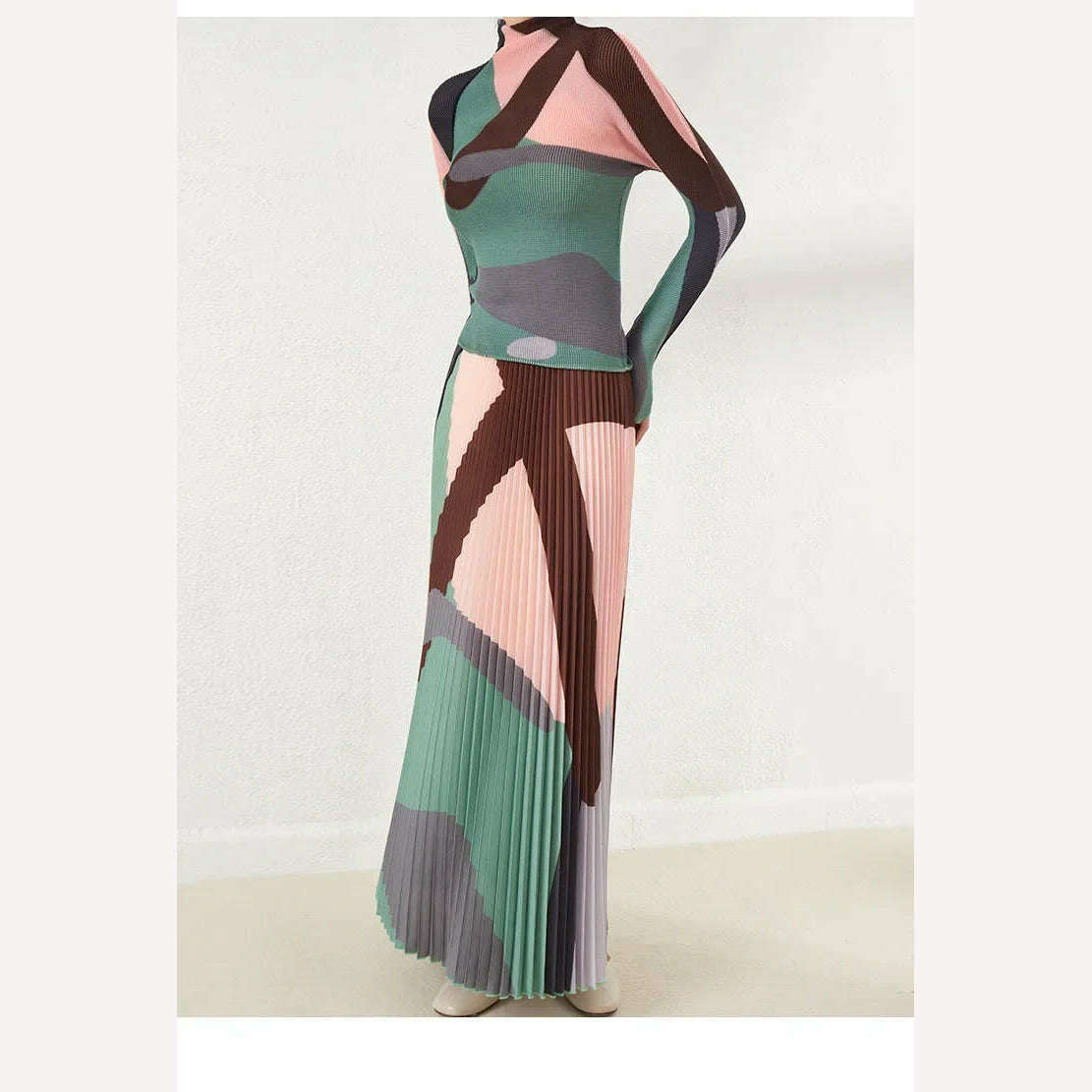 KIMLUD, Miyake Pleated Print Corn Grain Top Fashion Set Women's Spring and Autumn New Loose Pleated Half Skirt Two Piece Set, Green Pink Set / One Size, KIMLUD APPAREL - Womens Clothes