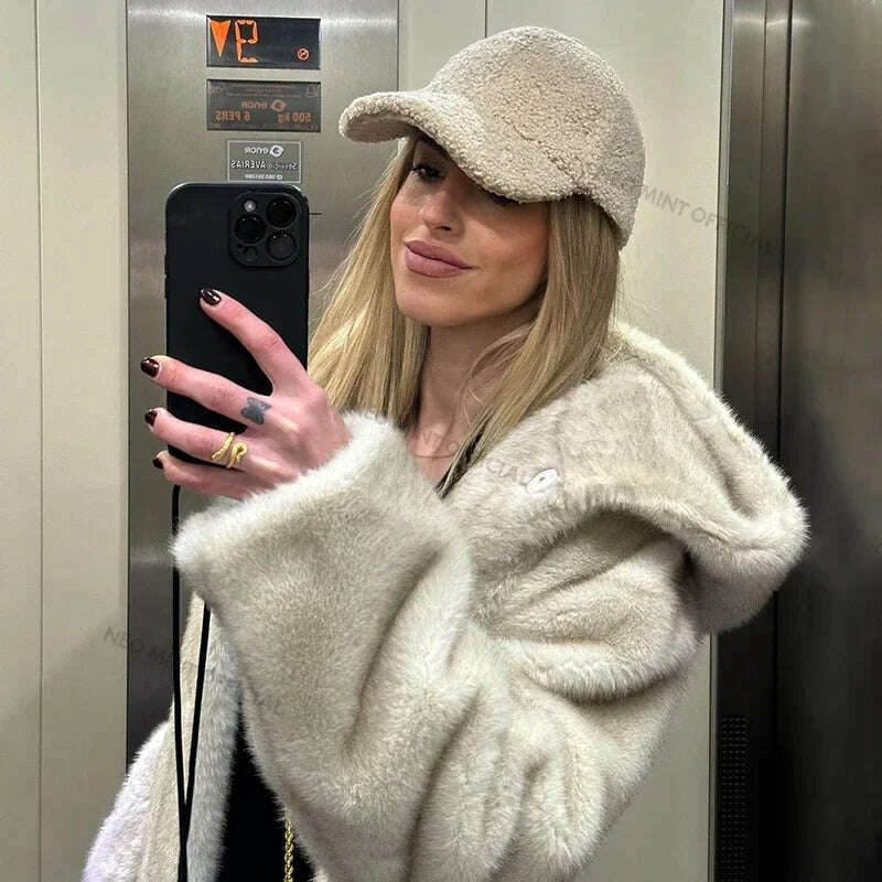 KIMLUD, Neo Mint Belted Faux Mink Fur Coat Women 2024 Winter Beige Gradient Furry Fur Jacket Luxury Brand Hooded Warm Outerwear Overcoat, KIMLUD Womens Clothes