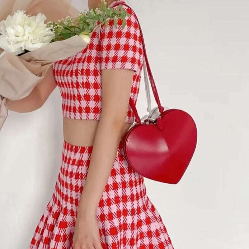 KIMLUD, Peach Heart Shape Luxury Designer Handbags For Women 2023 New Fashion Purse Simple Versatile Lady Small Shoulder Crossbody Bags, KIMLUD Womens Clothes