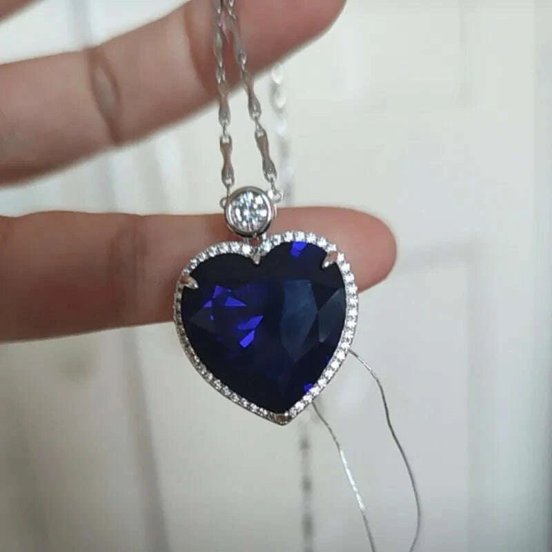 Pendant Necklace - Heart-Shaped Zircon Pendant - Sterling Silver | KIMLUD