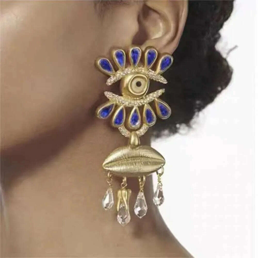 Baroque Style Vintage Metal Eyes Design Dangle Earrings For Women Jewelry New Arrival Fashion Exaggerated Lady Ears' Accessories - KIMLUD