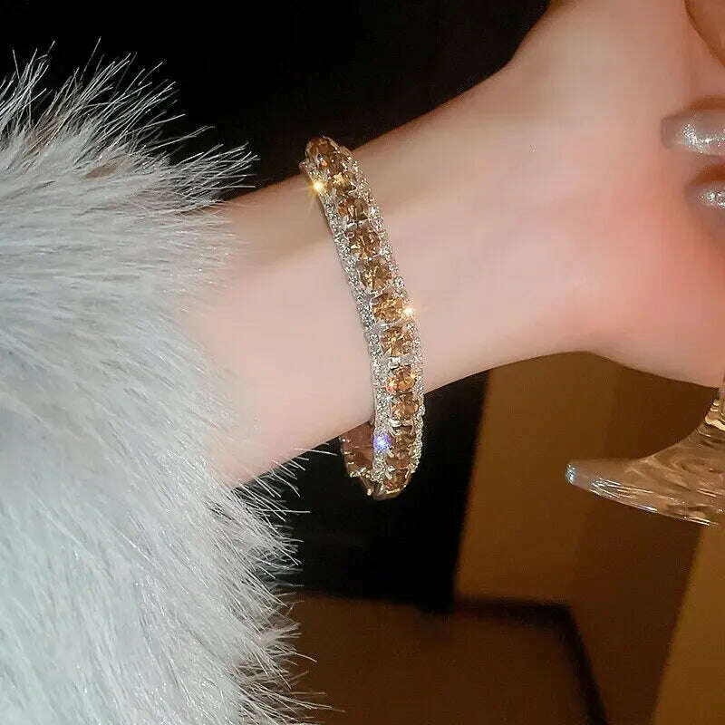 Rhinestone Round Clasp Bracelet for Women Personality Colorful Bracelets Temperament Light Luxury Posh Accessories Wholesale - KIMLUD
