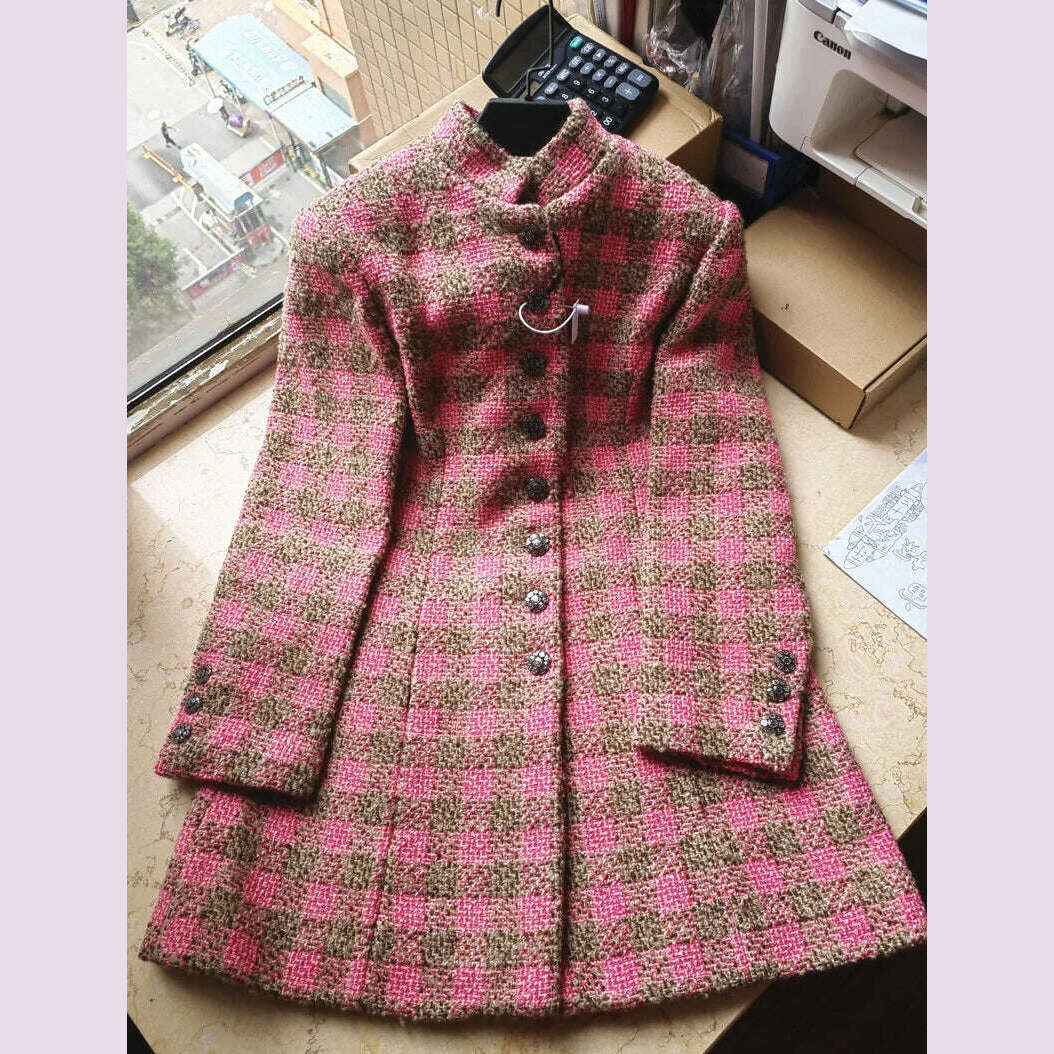 Runway Designer Female Wool Coat 2023 Elegant Vintage Single Breasted SLim Long Plaid Tweed Jacket Women's Jacket and Coat - KIMLUD