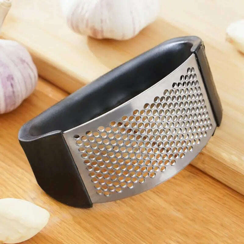 Stainless Steel Garlic Press Manual Arc Garlic Masher Creative Ginger Garlic Chopping Tools Handheld Crusher Kitchen Gadgets - KIMLUD