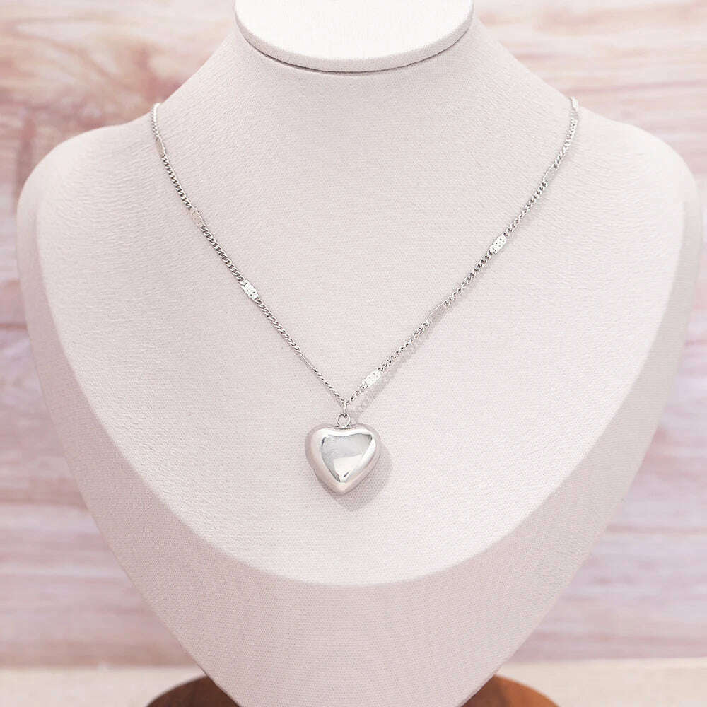 Stainless Steel Necklaces Vintage Elegant Heart Pendant Collar Chain Fashion Exquisite Necklace For Women Jewelry Banquet Gifts - KIMLUD