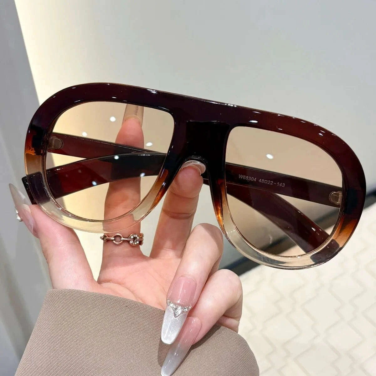 Sunglasses UV400 Retro Frog Frame Plastic Black | KIMLUD